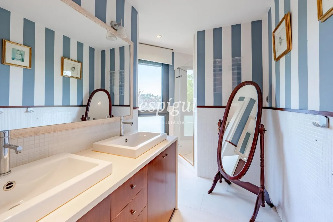 House for sale with pool in Sant Cugat Golf