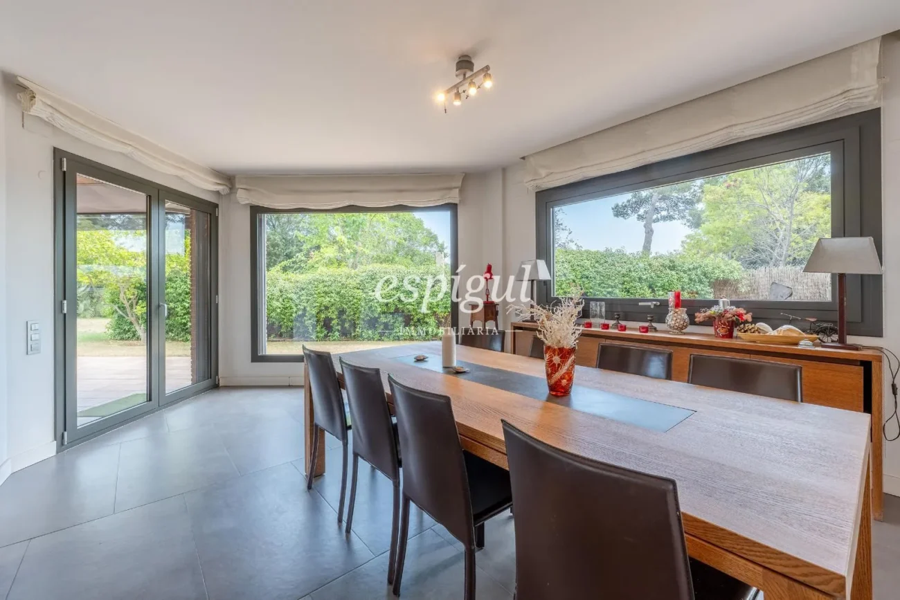 House for sale with pool in Sant Cugat Golf