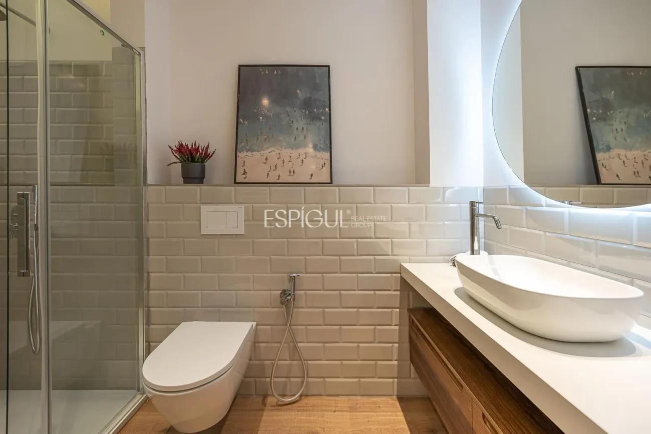Eleganz und Charakter in der Roger de Flor, Eixample Dret