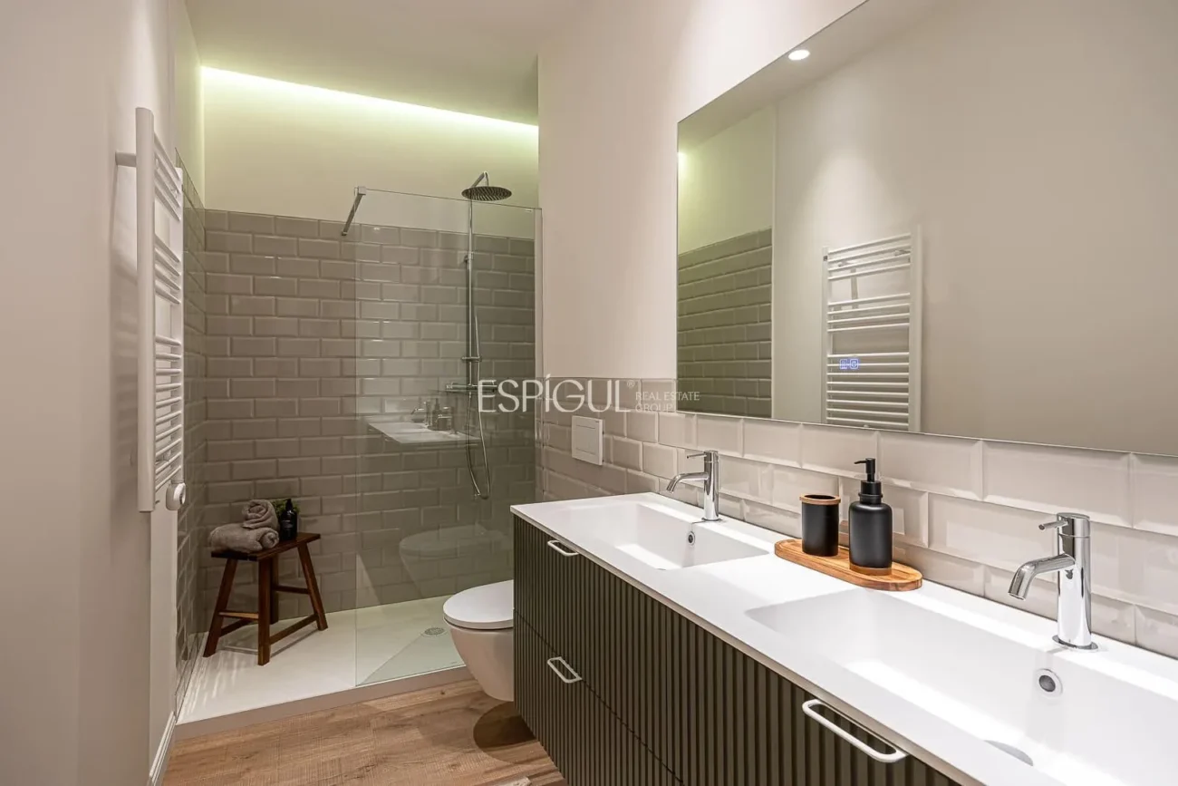 Eleganz und Charakter in Roger de Flor, Eixample Dret