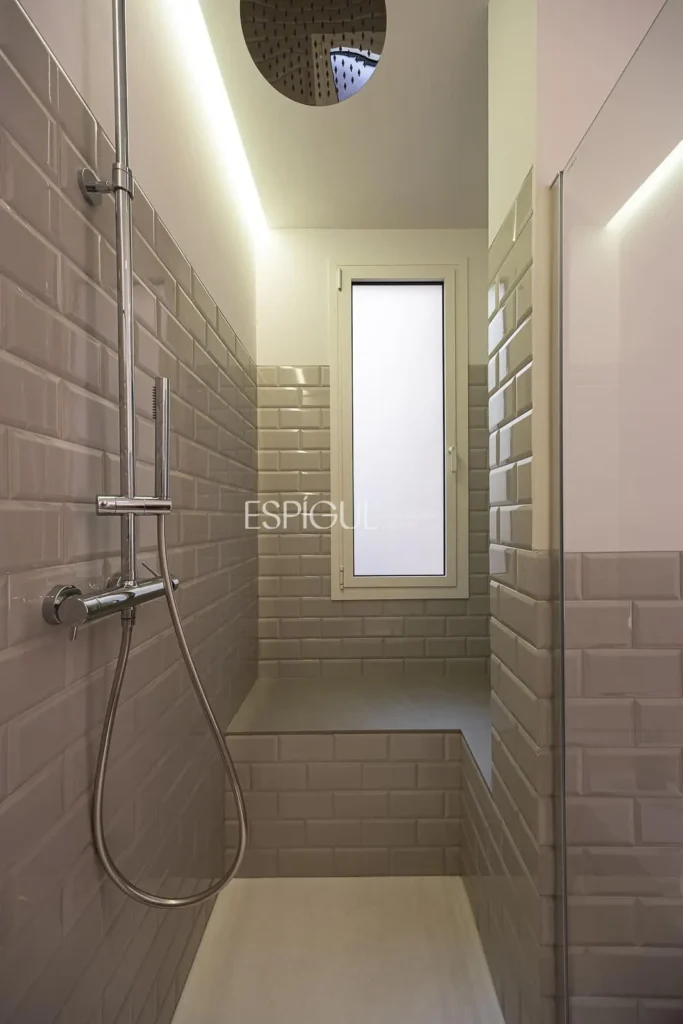 Eleganz und Charakter in Roger de Flor, Eixample Dret