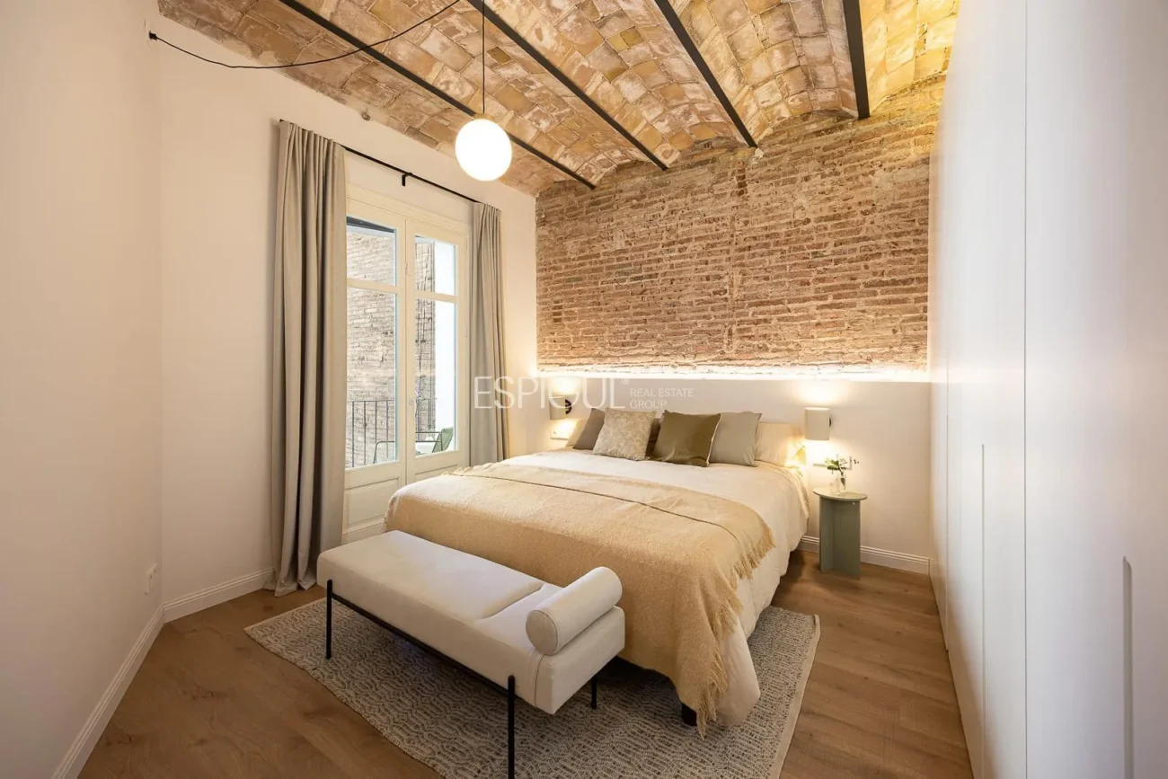 Eleganz und Charakter in der Roger de Flor, Eixample Dret