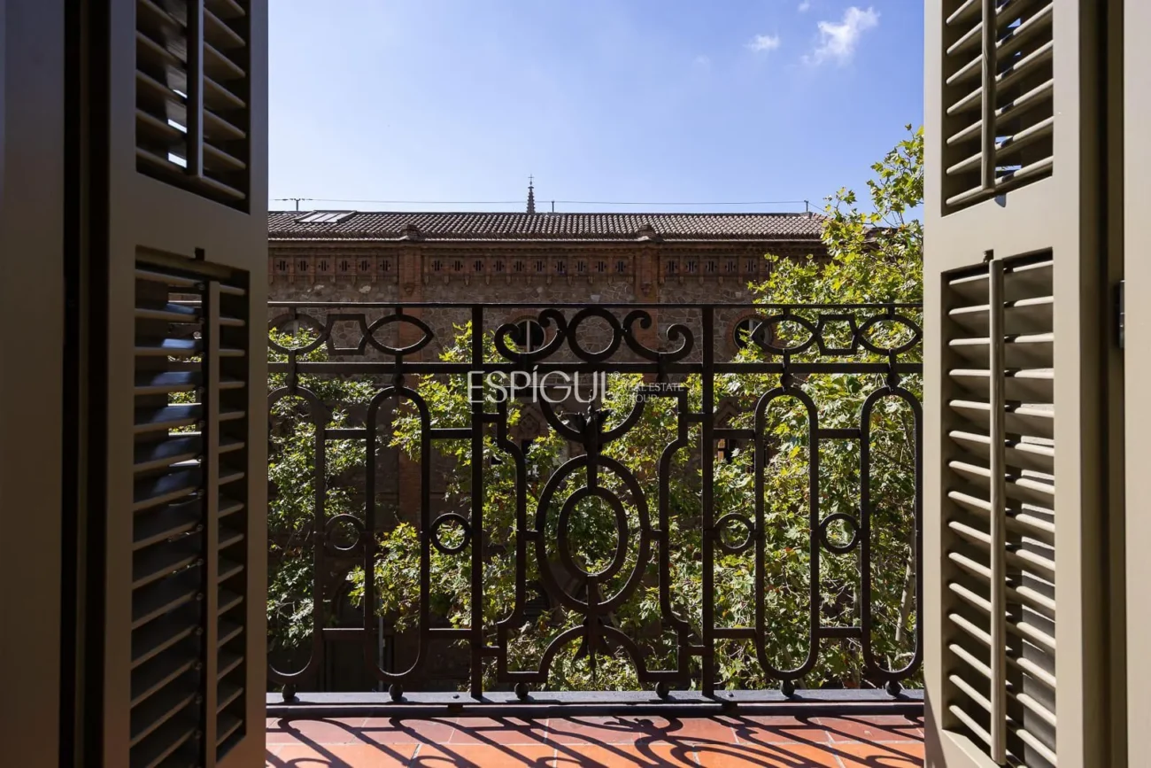 Eleganz und Charakter in der Roger de Flor, Eixample Dret