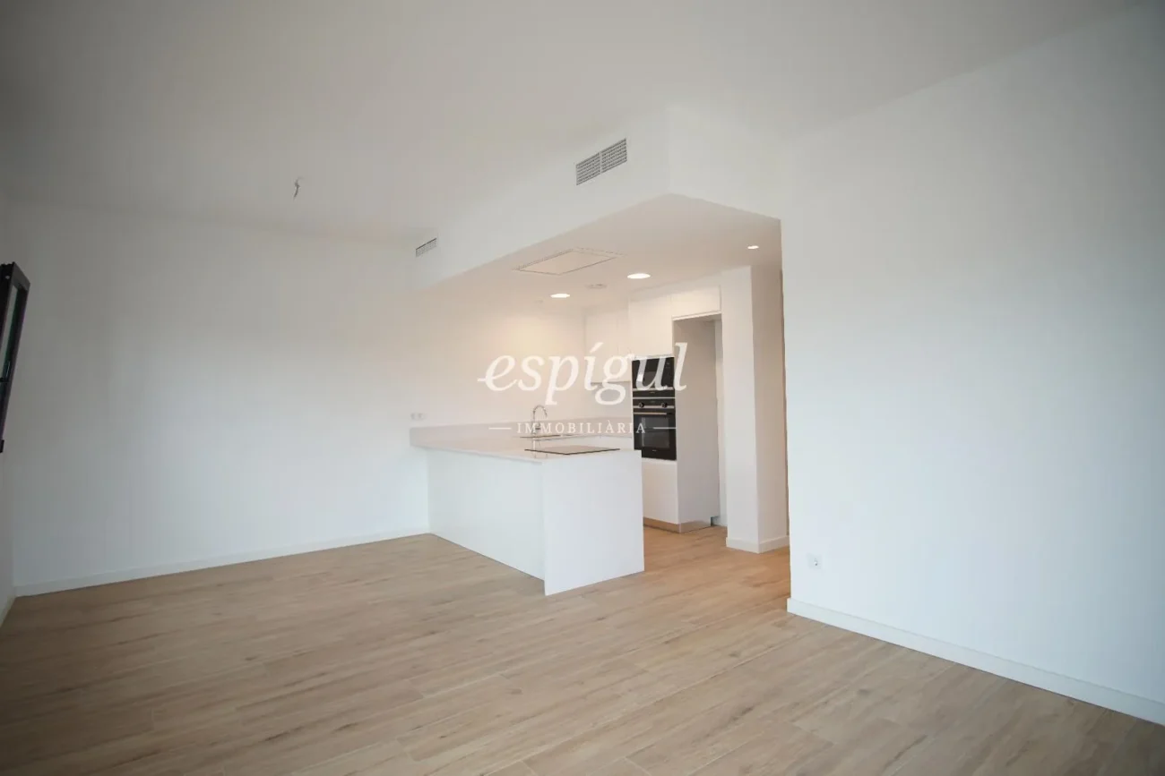 Estrena piso en segunda planta de 3 habitaciones – Terrasses de Vilablareix