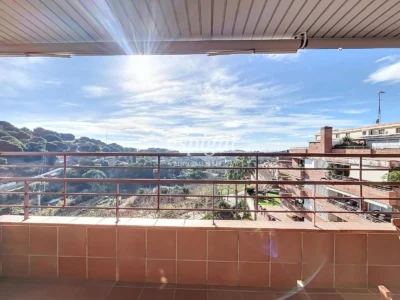 Exclusivo ático dúplex con vistas al mar en Can Gaietà, Tiana