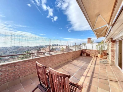 Exclusivo ático dúplex con vistas al mar en Can Gaietà, Tiana