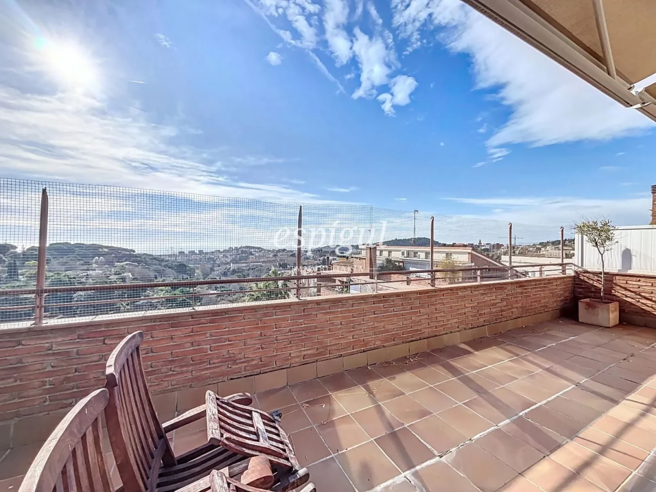 Exclusivo ático dúplex con vistas al mar en Can Gaietà, Tiana
