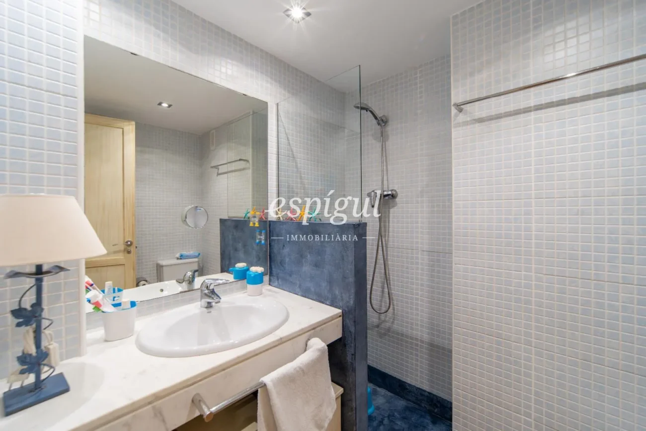 Exclusivo ático dúplex con vistas al mar en Can Gaietà, Tiana