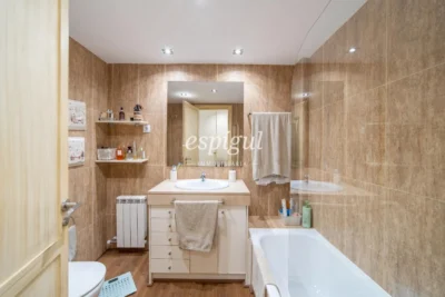Exclusivo ático dúplex con vistas al mar en Can Gaietà, Tiana