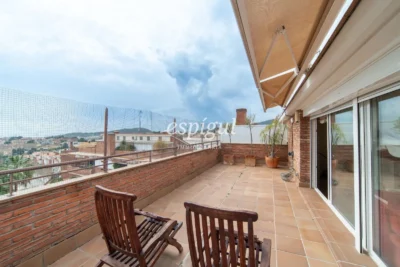 Exclusivo ático dúplex con vistas al mar en Can Gaietà, Tiana