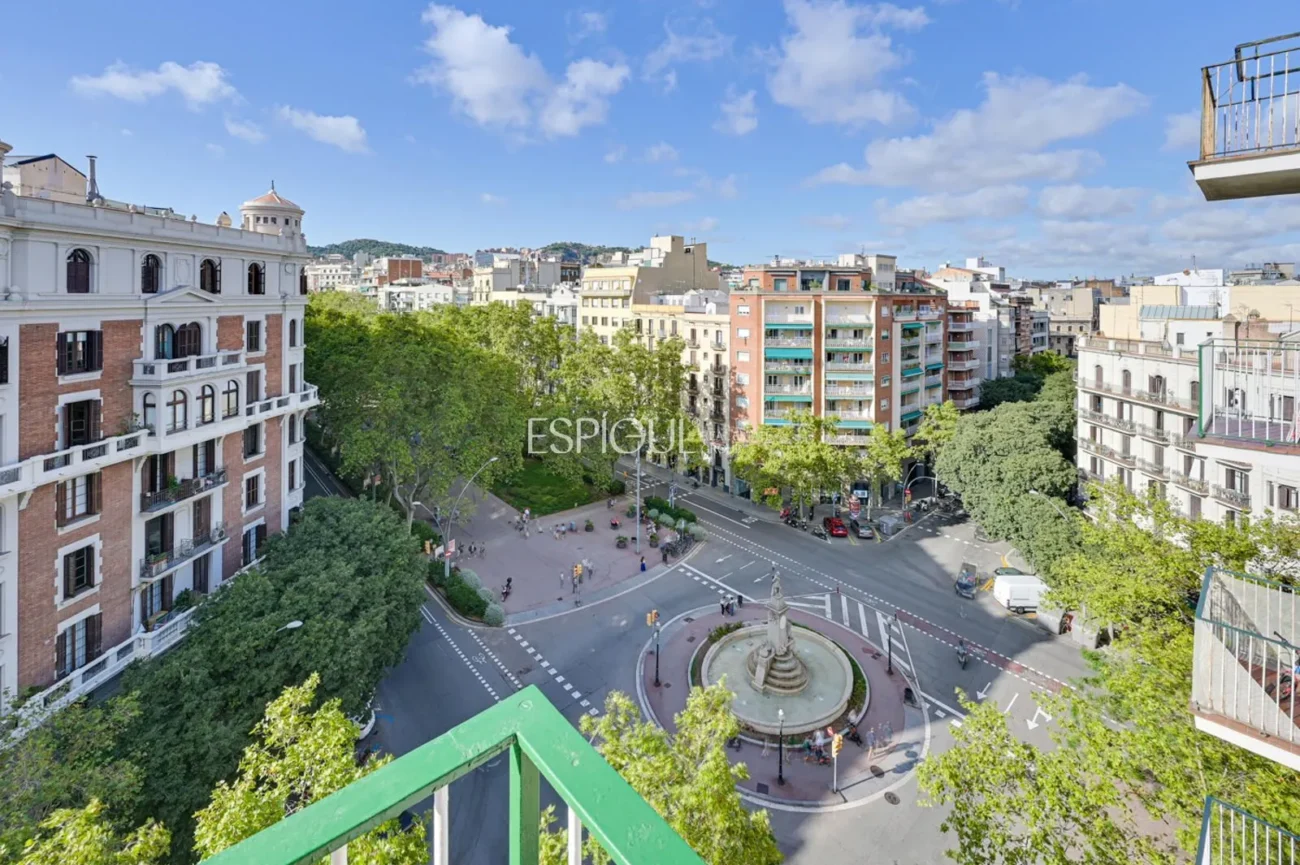 Appartement rénové exclusif avec terrasses sur le Passeig de Sant Joan, Barcelone