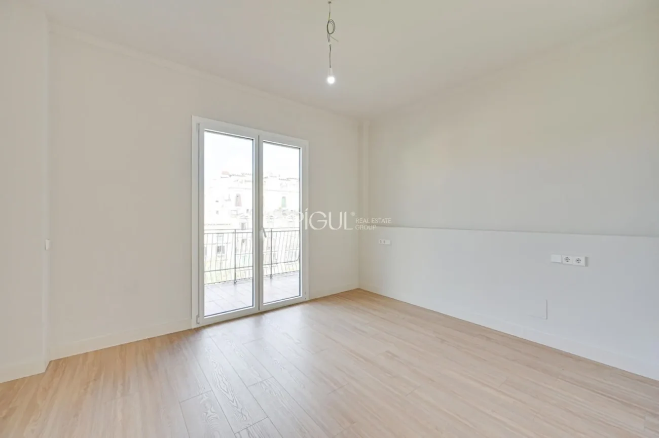 Appartement rénové exclusif avec terrasses sur le Passeig de Sant Joan, Barcelone