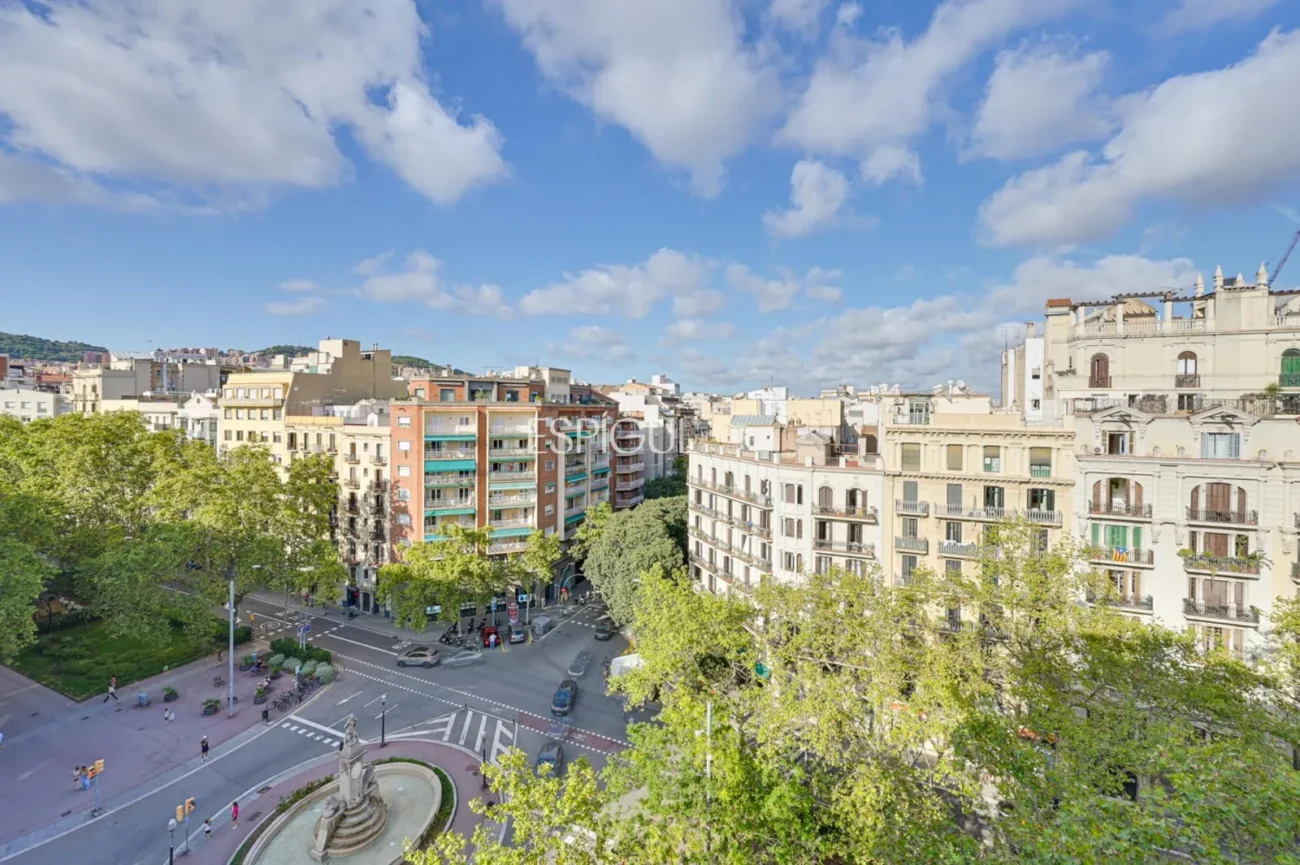 Appartement rénové exclusif avec terrasses sur le Passeig de Sant Joan, Barcelone