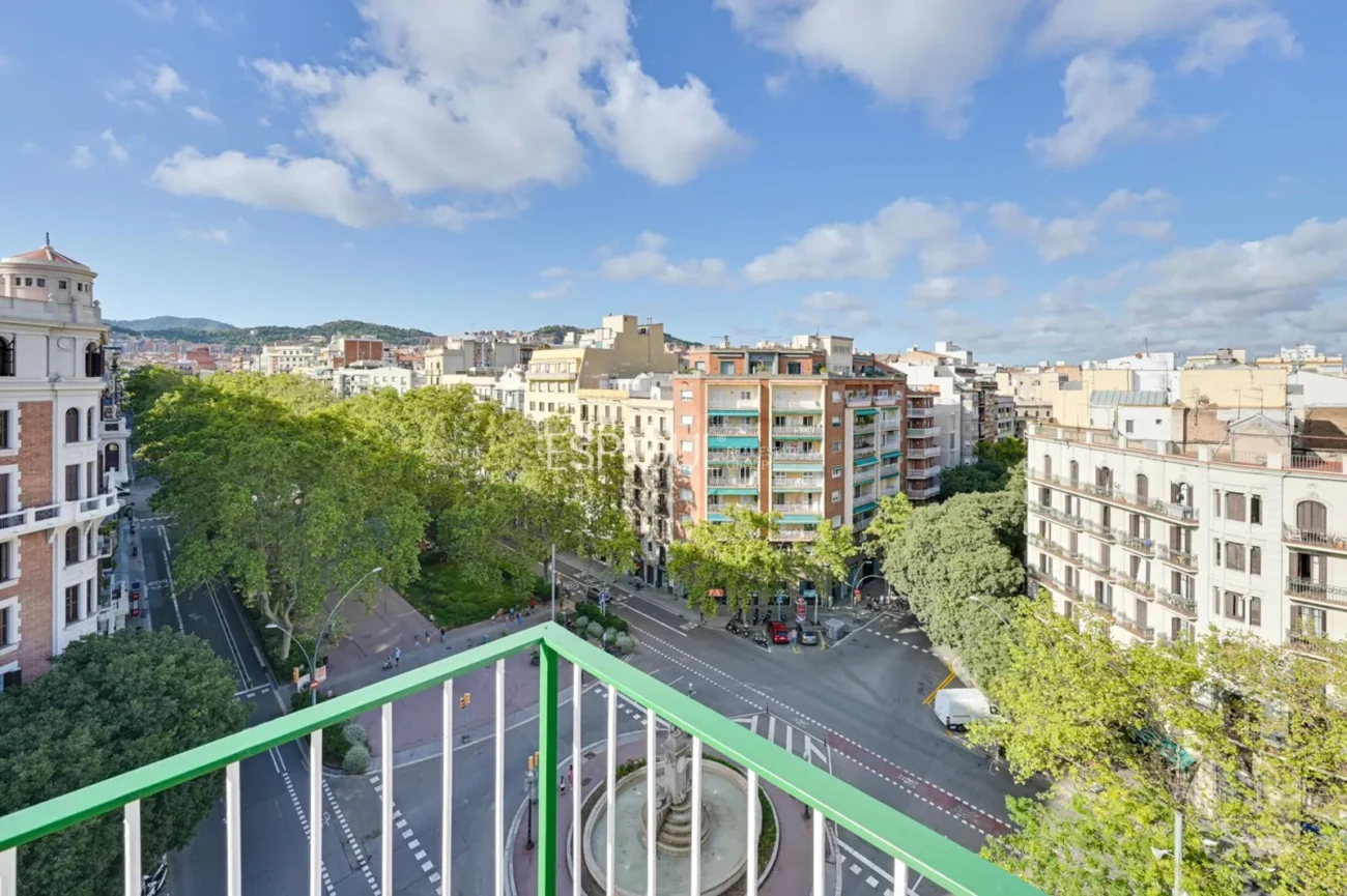 Appartement exclusif rénové avec terrasses au Passeig de Sant Joan, Barcelone