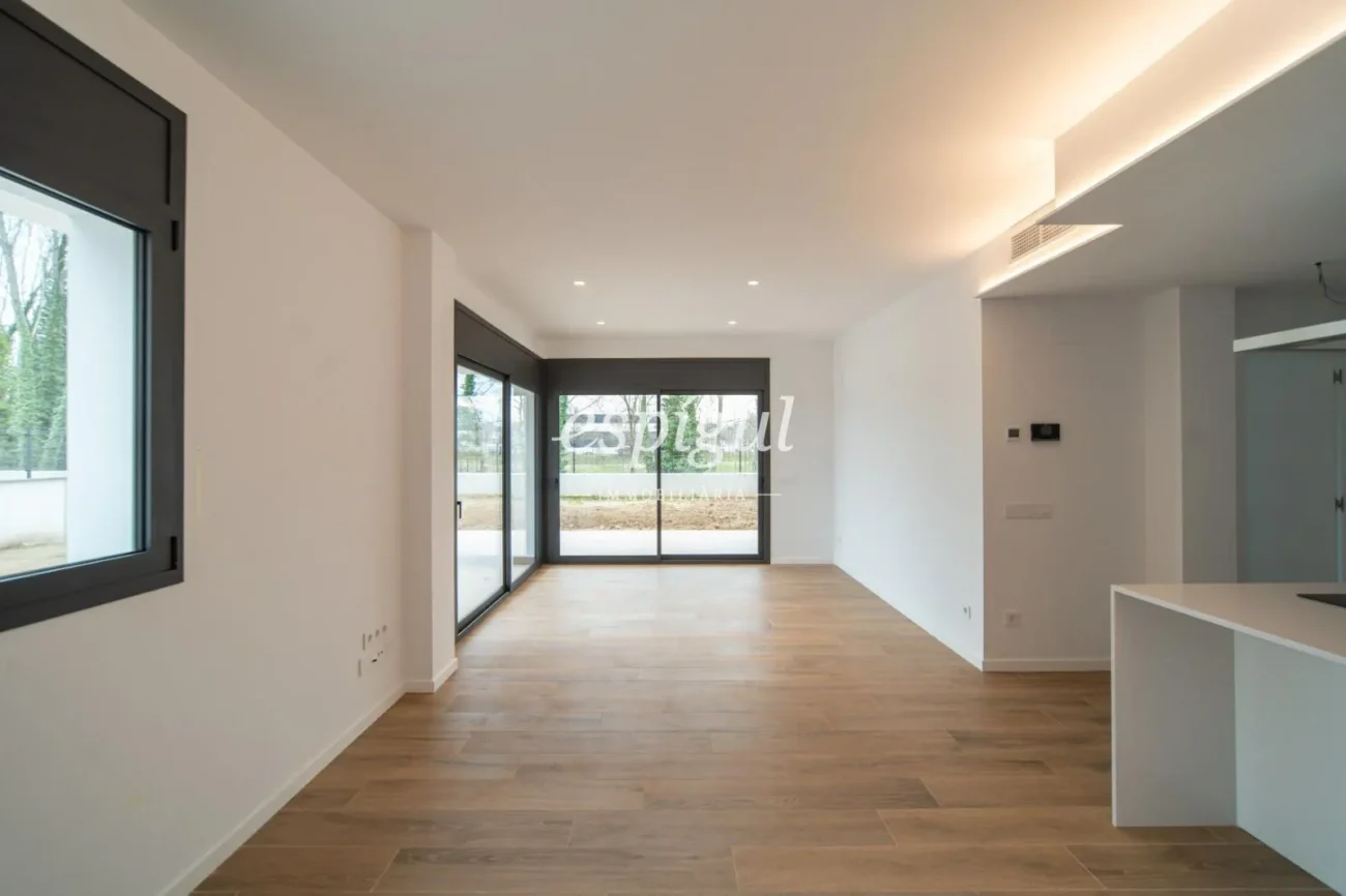 Fantastique appartement neuf à Blanes