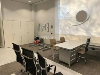 Local situado en la calle Caldes de Montbui