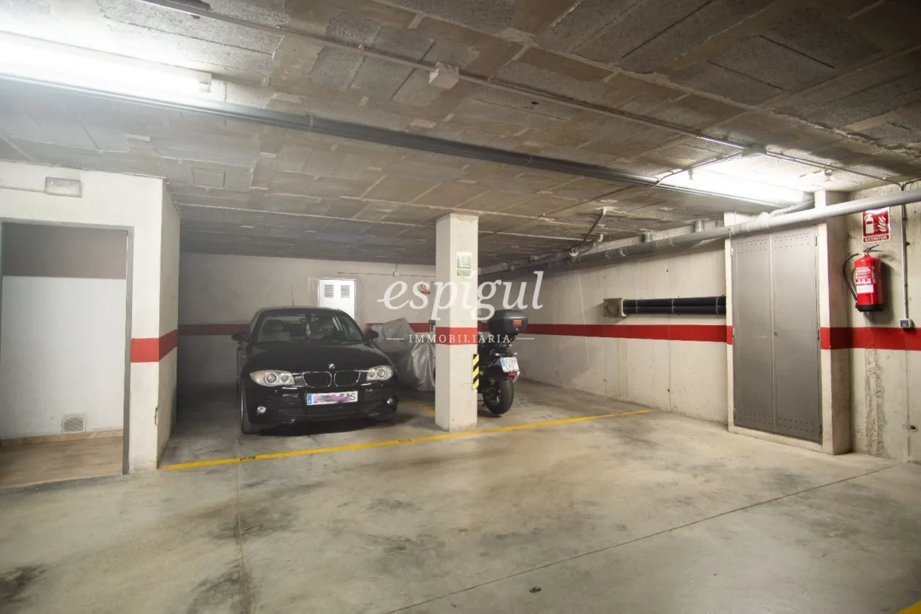 Parking con trastero en Taialà/Domeny
