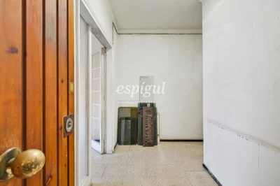 Piso al centro de Girona per reformar
