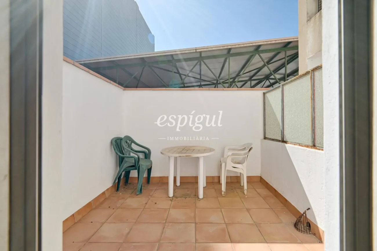 Piso al centro de Girona per reformar