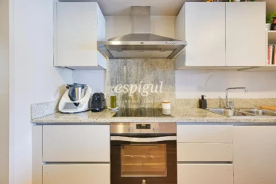 Pis de tres habitacions tipus duplex a Girona