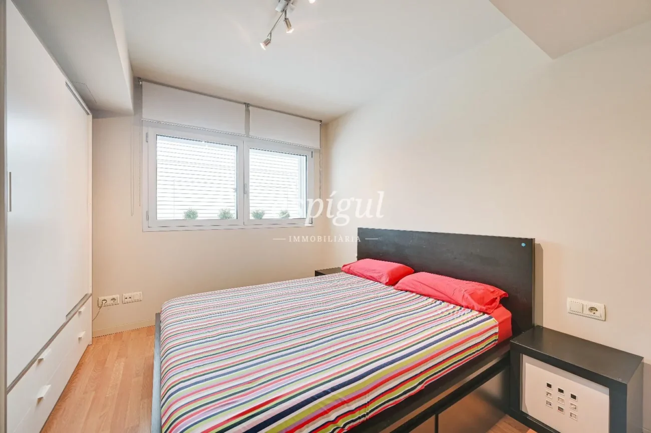 Pis de tres habitacions tipus duplex a Girona