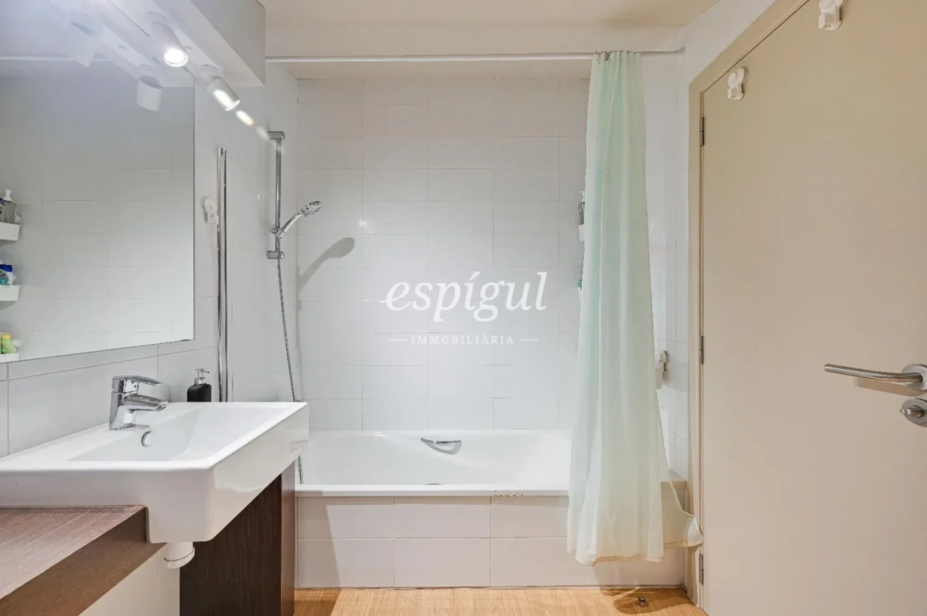 Pis de tres habitacions tipus duplex a Girona