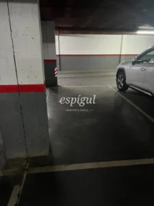 Place de parking à La Devesa – Rue Bernat Boades, Gérone