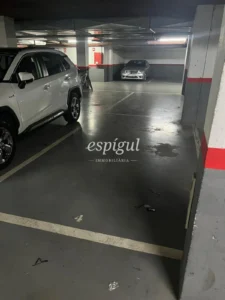 Place de parking à La Devesa – Rue Bernat Boades, Gérone