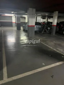 Place de parking à La Devesa – Rue Bernat Boades, Gérone