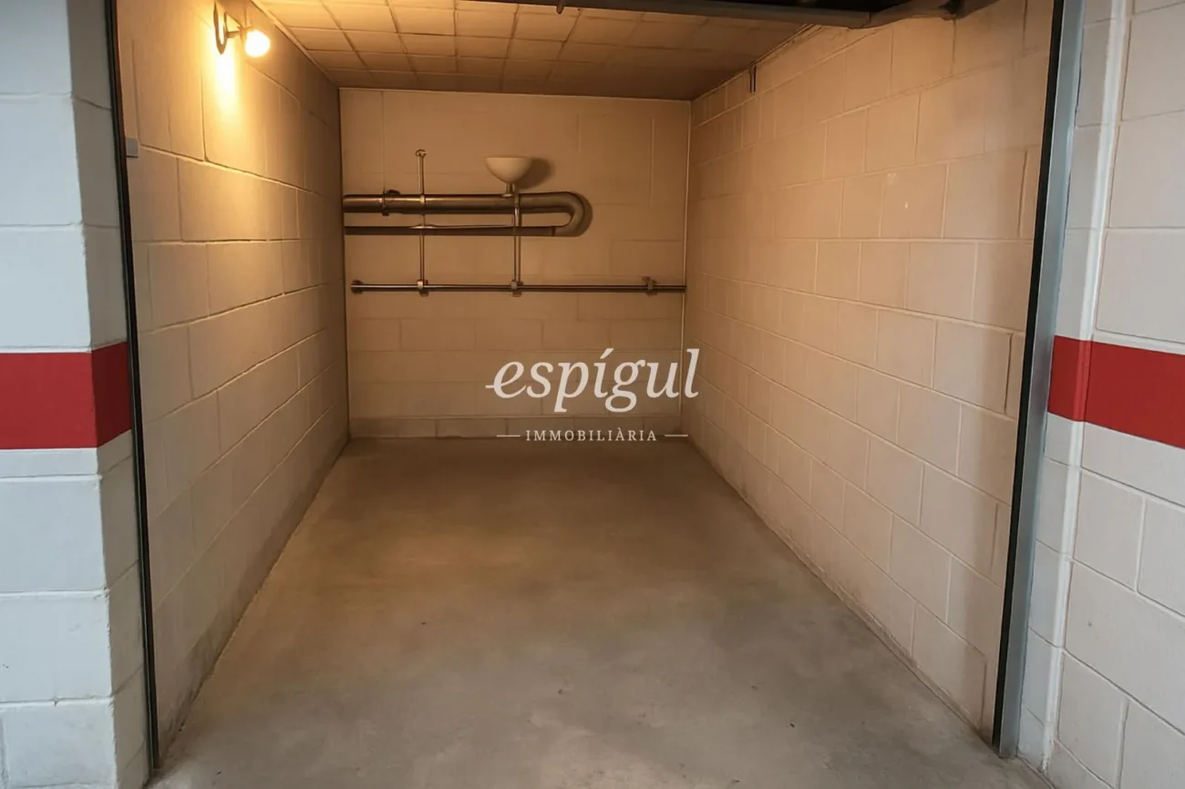 Plaza de aparcamiento subterránea en venta en Santa Eugenia