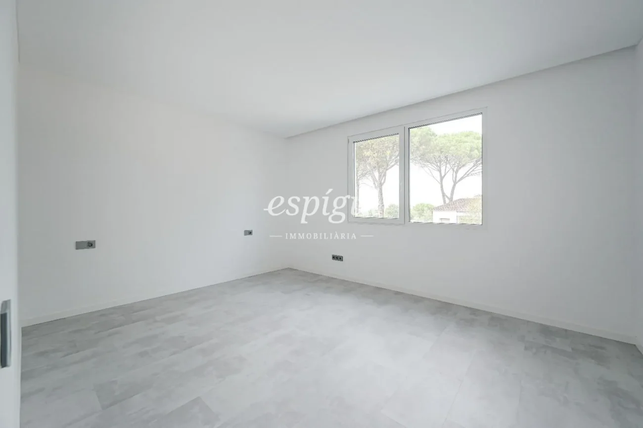 Confort i disseny a Llagostera – Habitatge d´obra nova d´una planta