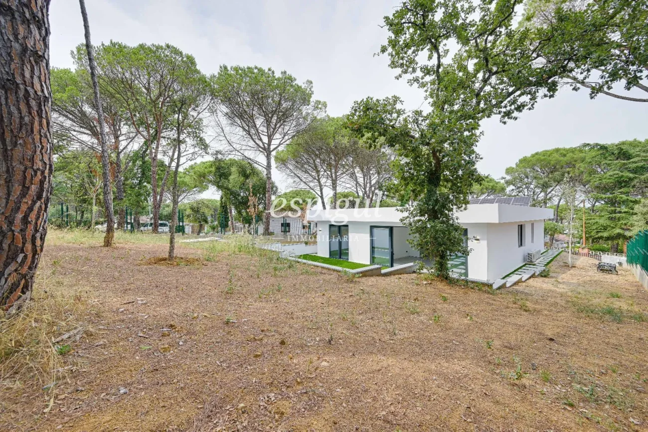Confort i disseny a Llagostera – Habitatge d´obra nova d´una planta