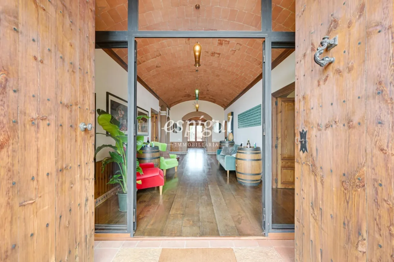 Exclusive Historic Mansion in Alella with Sea Views and Tourist License