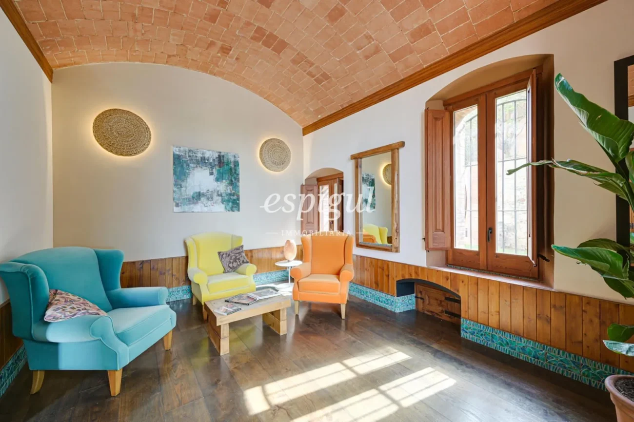 Exclusive Historic Mansion in Alella with Sea Views and Tourist License