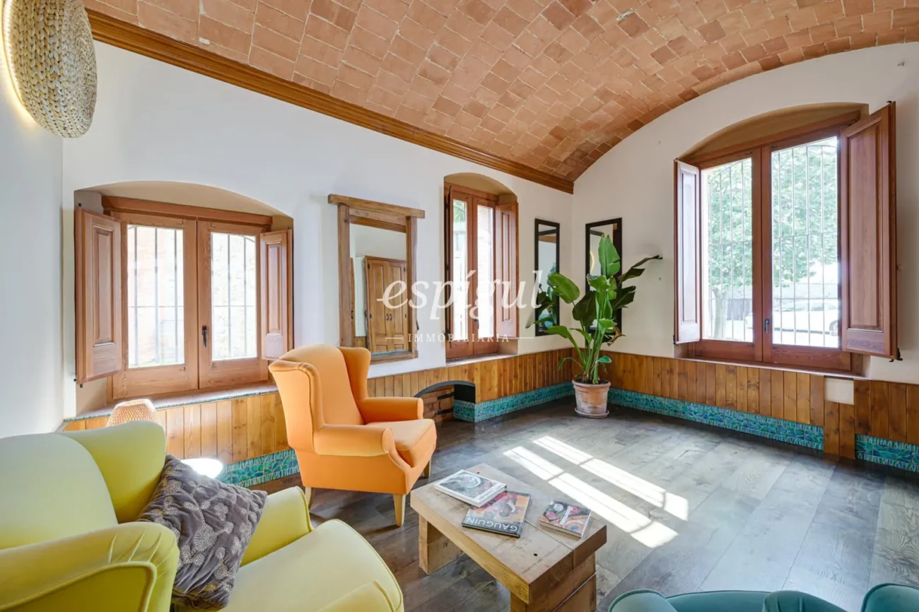 Exclusive Historic Mansion in Alella with Sea Views and Tourist License