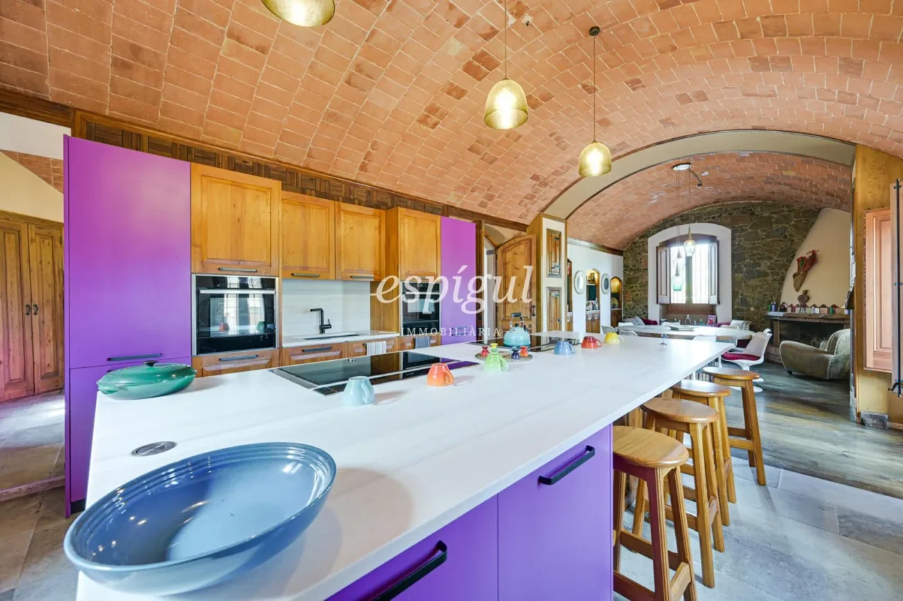 Exclusive Historic Mansion in Alella with Sea Views and Tourist License