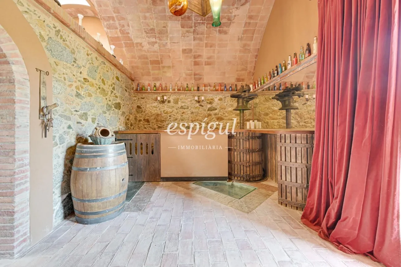 Exclusive Historic Mansion in Alella with Sea Views and Tourist License