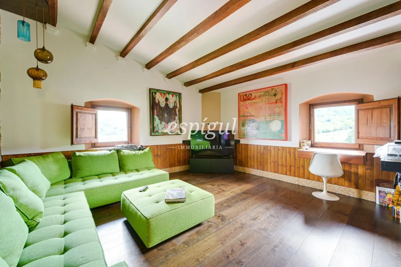 Exclusive Historic Mansion in Alella with Sea Views and Tourist License