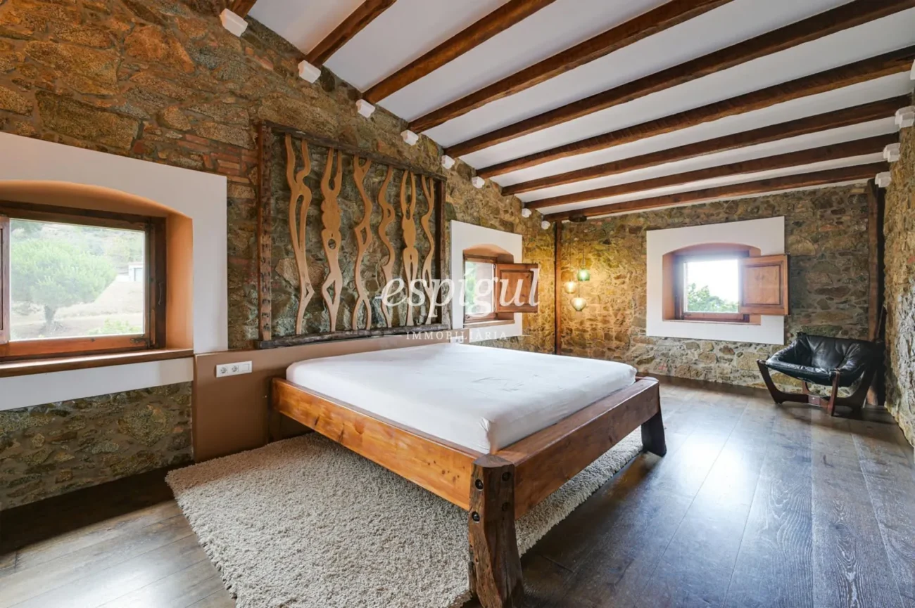 Exclusive Historic Mansion in Alella with Sea Views and Tourist License