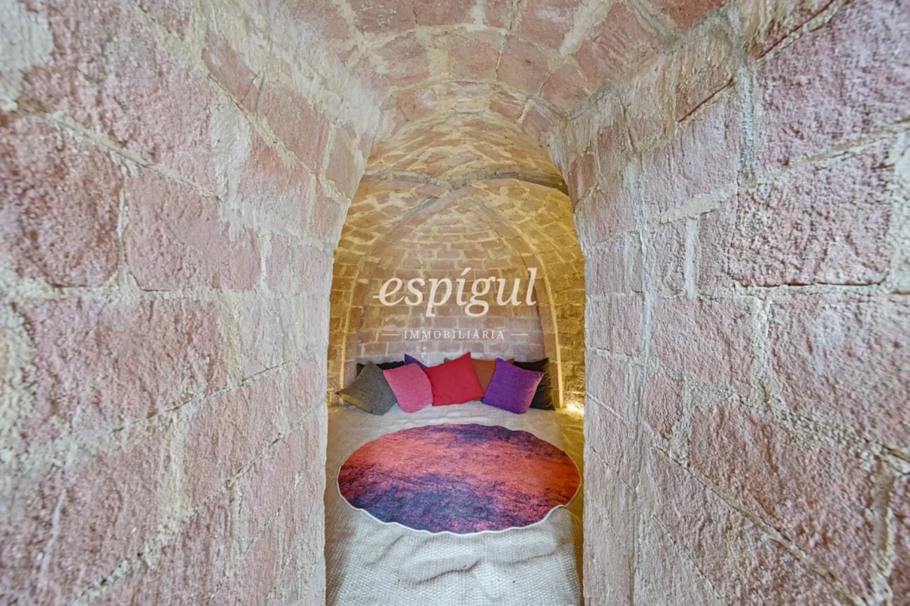 Exclusive Historic Mansion in Alella with Sea Views and Tourist License
