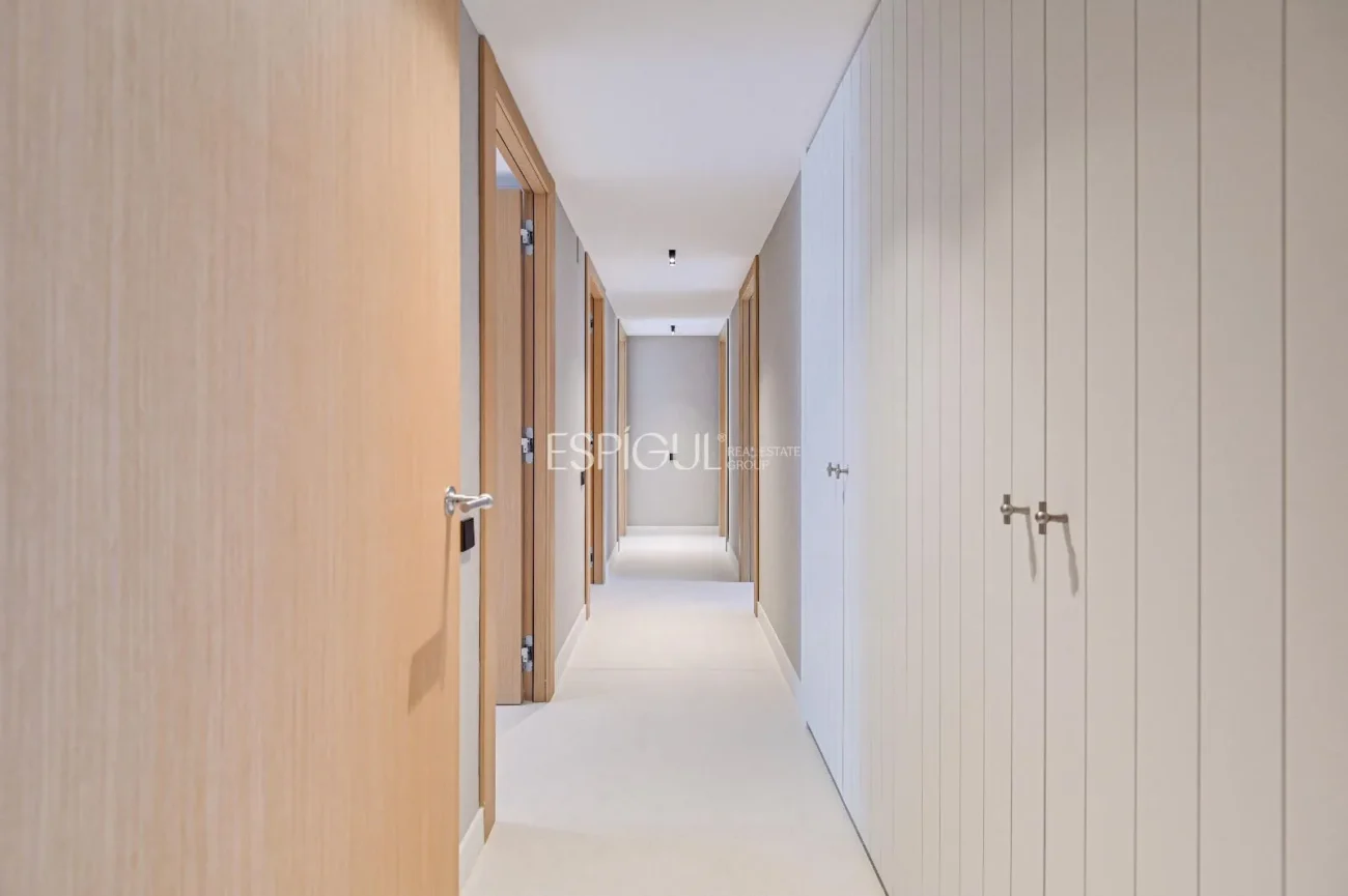 Appartement neuf exclusif de 4 chambres avec terrasse à Sant Gervasi-Galvany