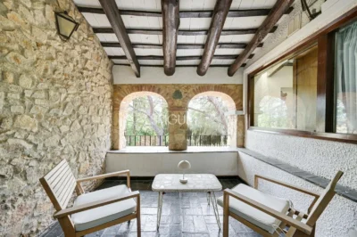 Mas du XVIIe siècle unique, alliant histoire et confort moderne