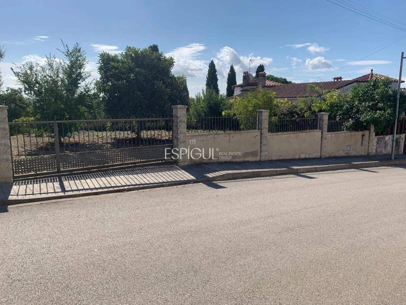 Parcela urbana en Les Roques – Calabuig (Báscara)