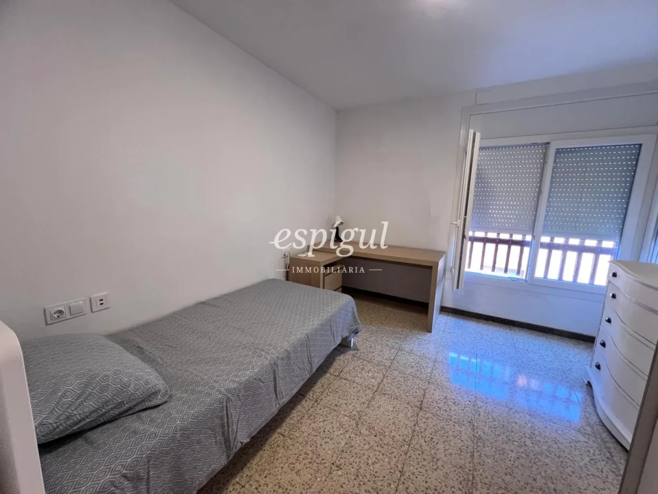 Temporary Student Housing in Girona