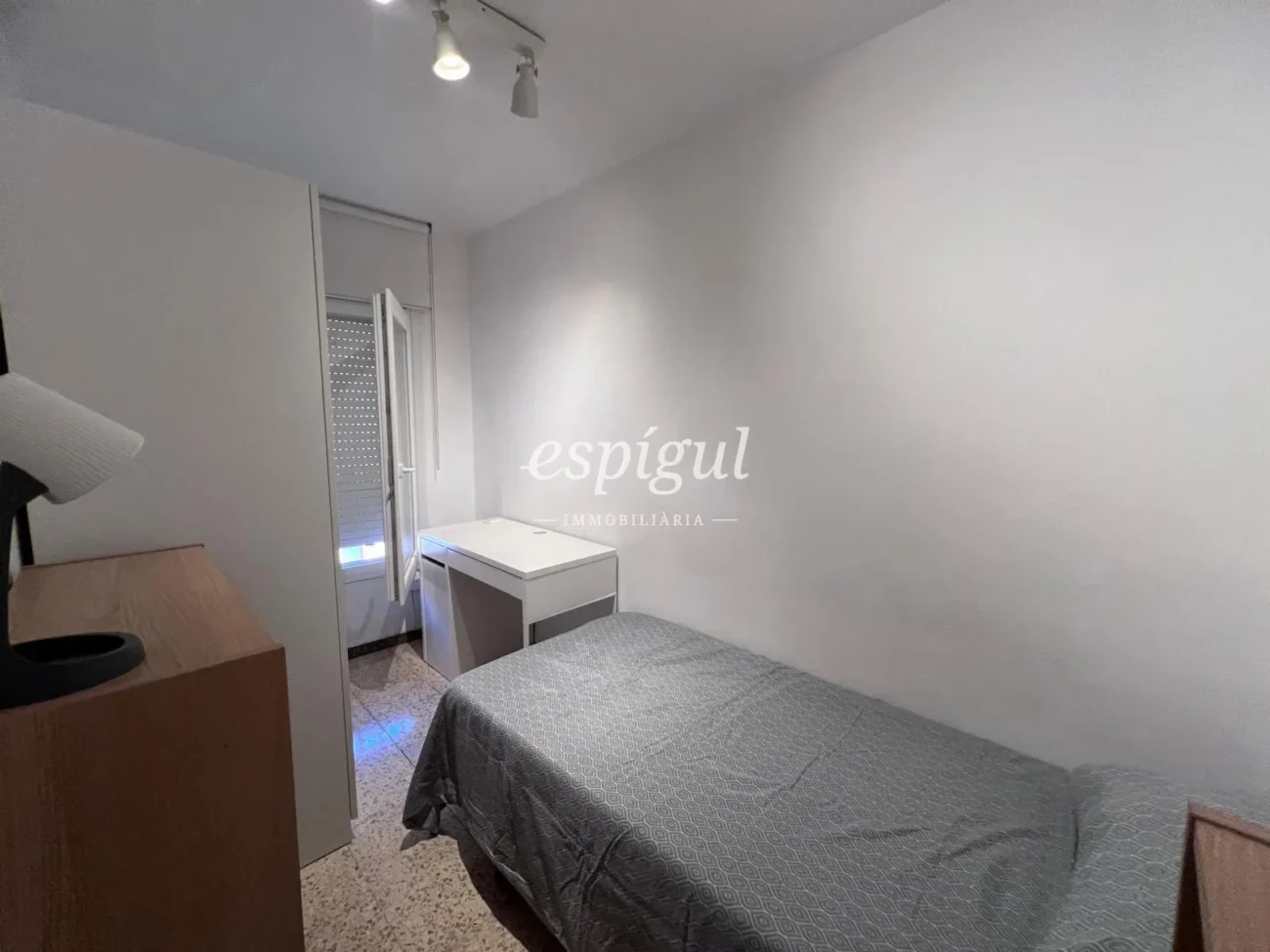 Temporary Student Housing in Girona
