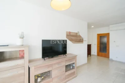 Baix de 3 habitacions amb terrassa i jardí a Peralada