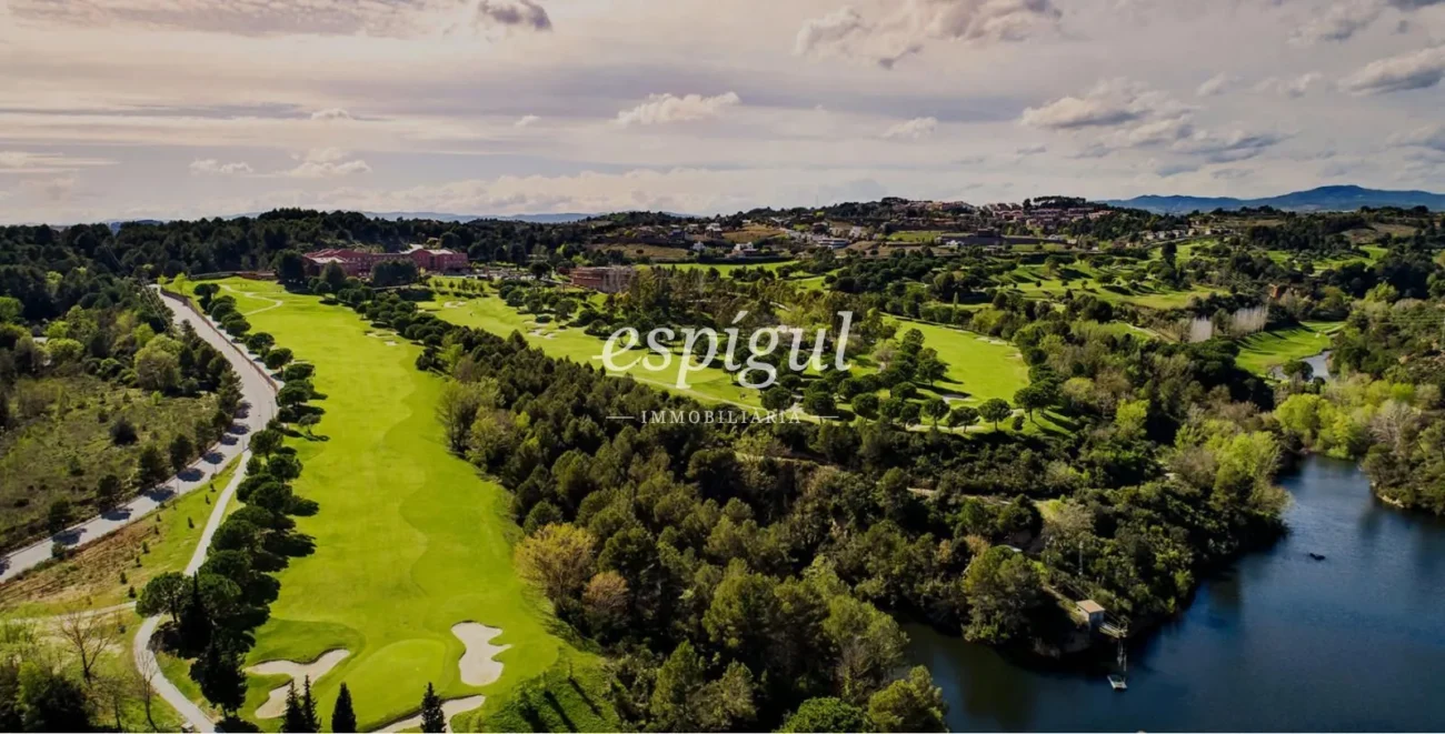 Casa unifamiliar de obra nueva en venta en Golf Barcelona