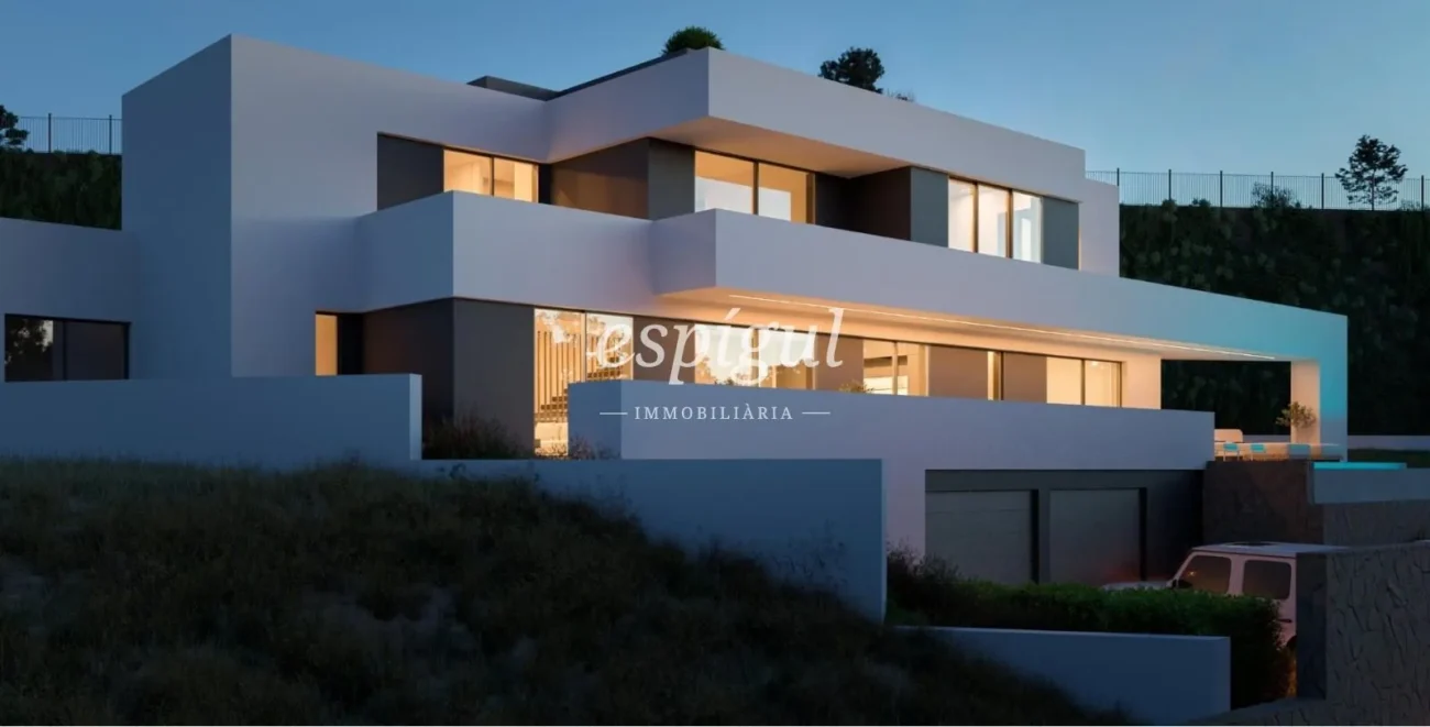 Casa unifamiliar de obra nueva en venta en Golf Barcelona