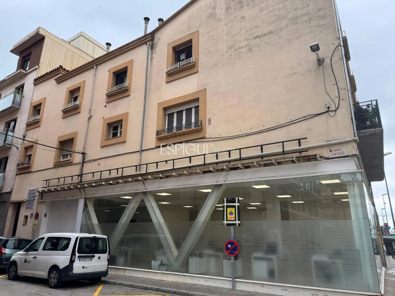 Edifici en venda a l’Eixample Sud de Girona