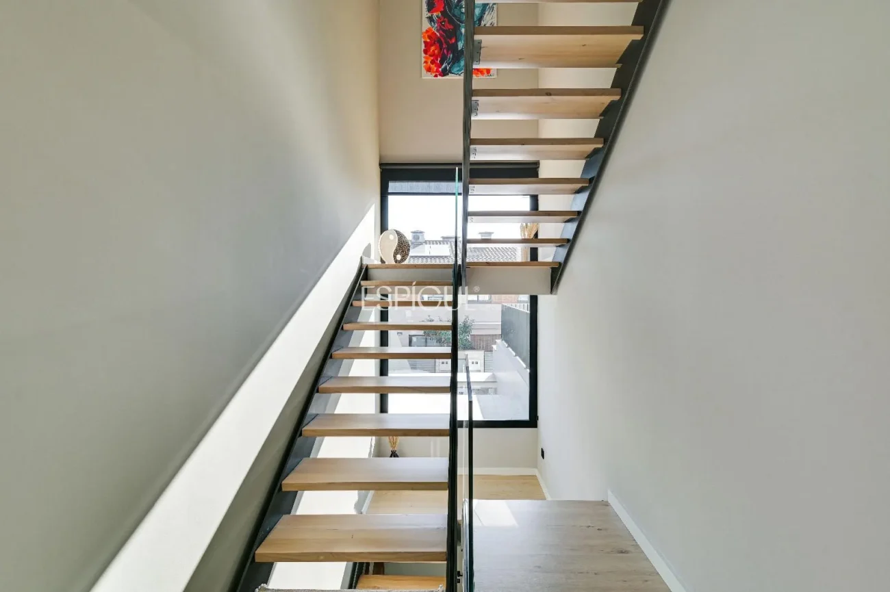 Exclusiva casa con vistas al mar y piscina privada en Santa Susanna